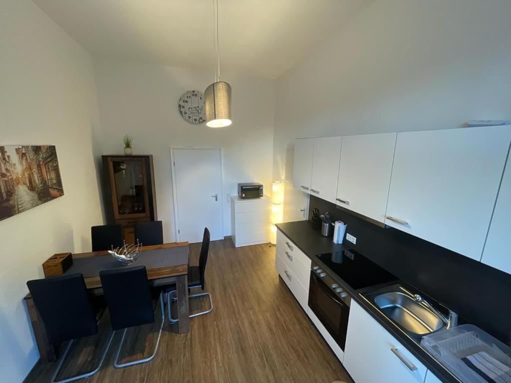 Charmante Wohnung Am Neckar Bad Wimpfen Exterior foto